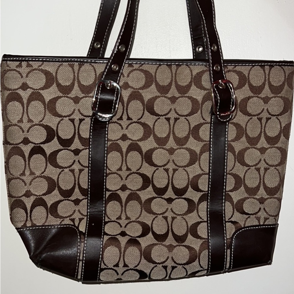 Coach Purse - Picture 2 of 4